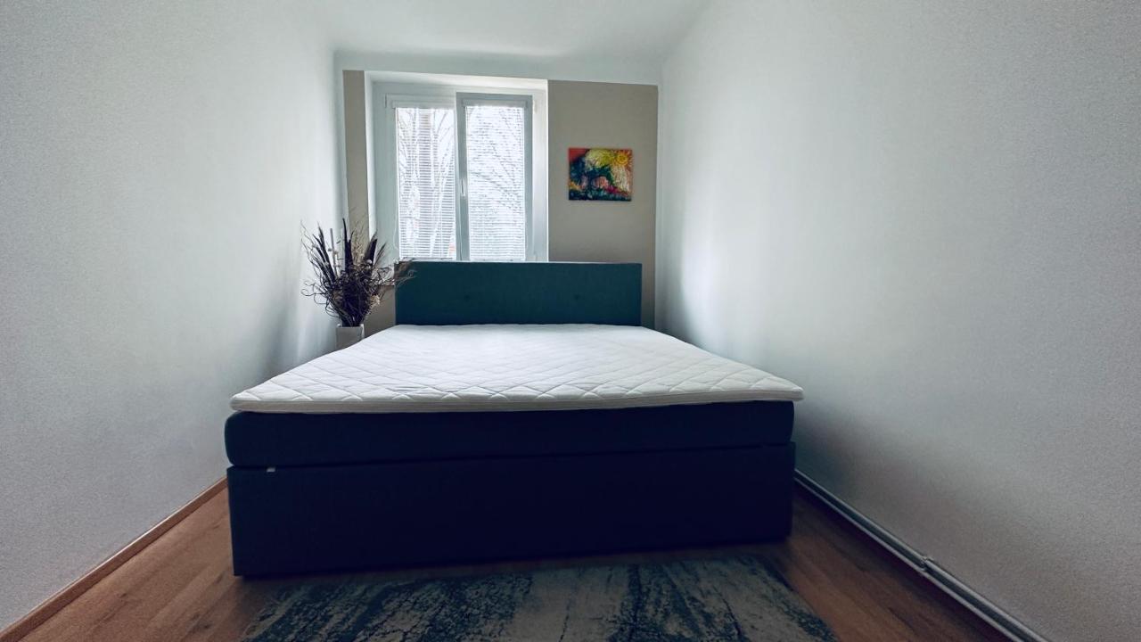 Apartment 16-fratelli Stadthalle *