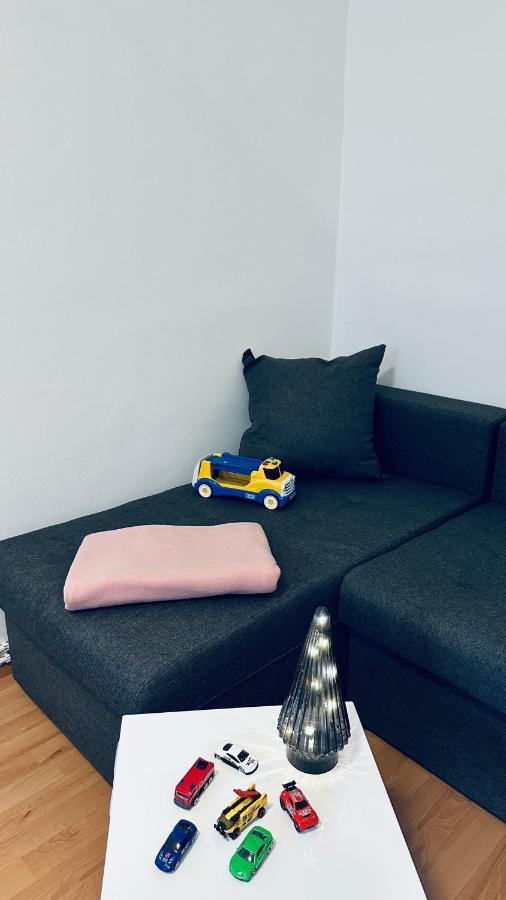 Apartment 16-fratelli Stadthalle